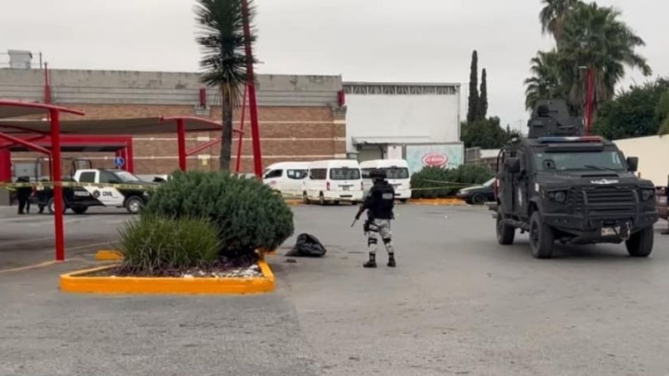 La segunda persecución concluyó en un estacionamiento de un centro comercial