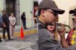 Captan pelea entre la directora de turismo de Monterrey y su hijo con el regidor Mario Rodríguez