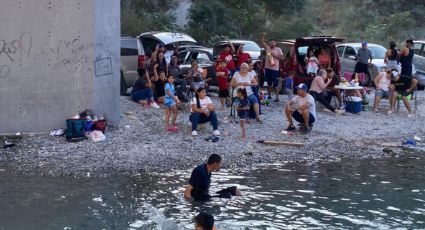 Regios disfrutan del asueto con un buen chapuzón en La Huasteca