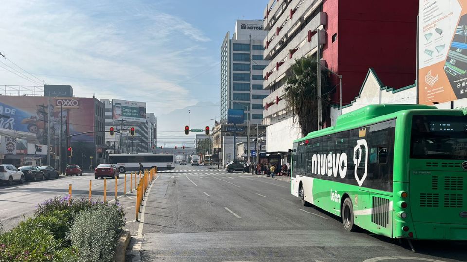 Poco tráfico en Monterrey producto del día de descanso