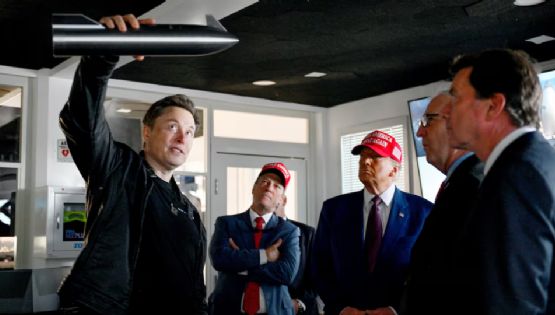 Elon Musk y Donald Trump presencian la prueba del cohete Starship.