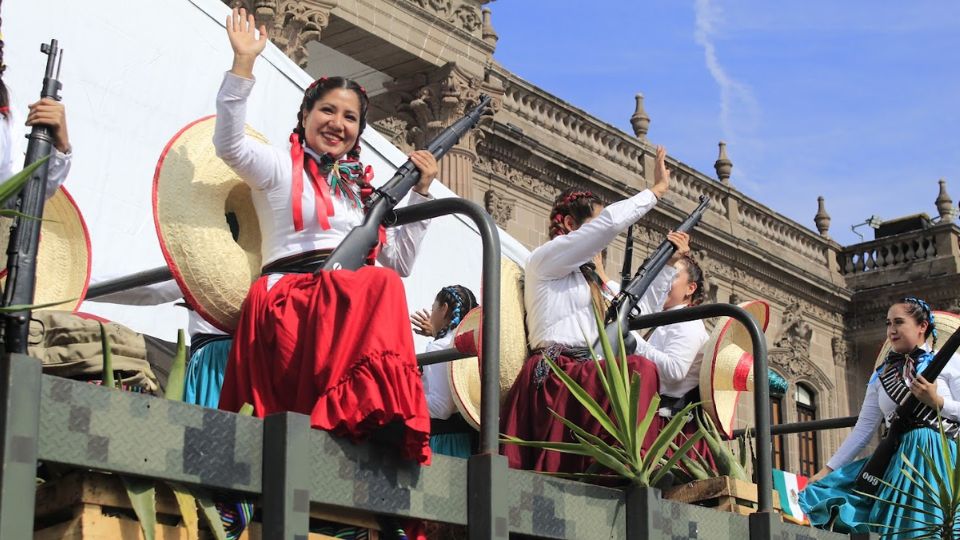 Desfile de la Revolución Mexicana celebrado en Monterrey