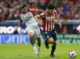 ¿Cuántas veces se han enfrentado Chivas y Atlas en Liguilla y cómo les ha ido?