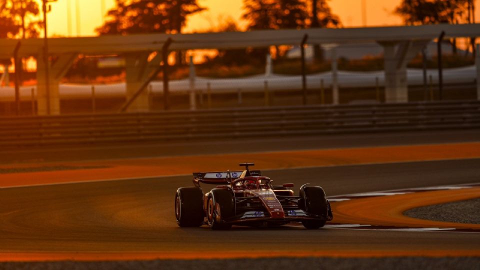 Charles Leclerc marca el mejor tiempo en el primer ensayo libre del Gran Premio de Qatar