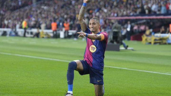 El Barça golea al Espanyol y se escapa en La Liga