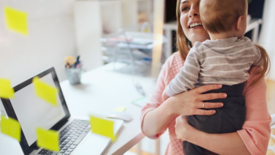 La participación laboral femenina podría incrementar si los hijos de las nuevoleonesas se quedan en guarderías.