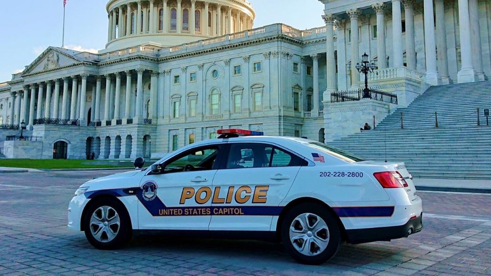 Policía en el Capitolio de Estados Unidos | Facebook / U.S. Capitol Police 
