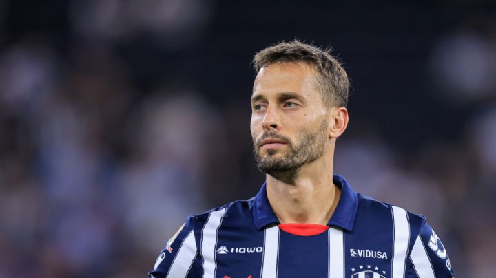 Sergio Canales podría quedarse en Rayados hasta 2027