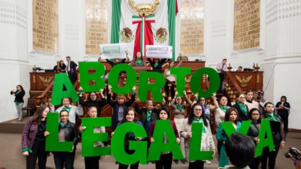 El Estado de México se convirtió en entidad número 18 en despenalizar el aborto.