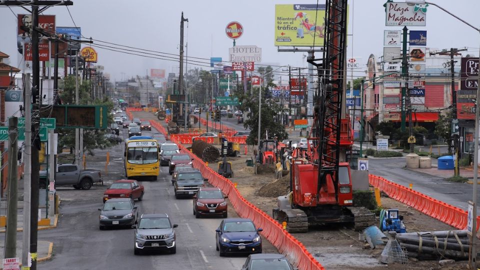 Obras del Metro en avenida Miguel Alemán