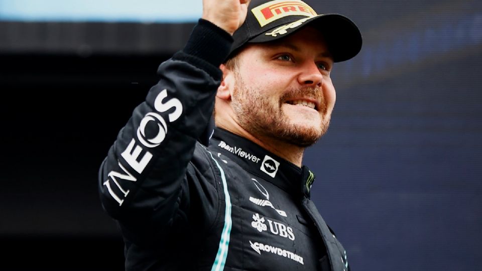 Bottas vuelve a casa: Regresa a Mercedes como tercer piloto