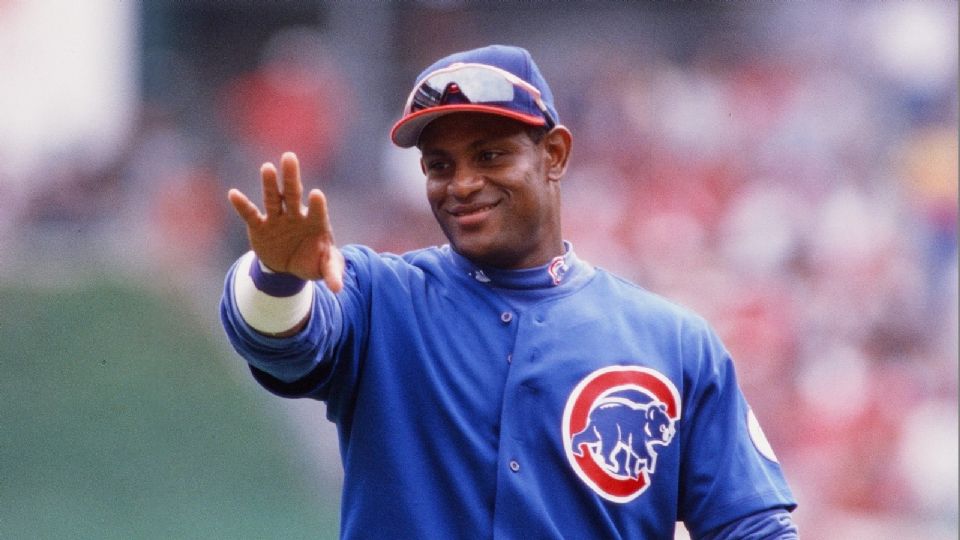 Sammy Sosa pide disculpas a los Cachorros y busca reconciliación