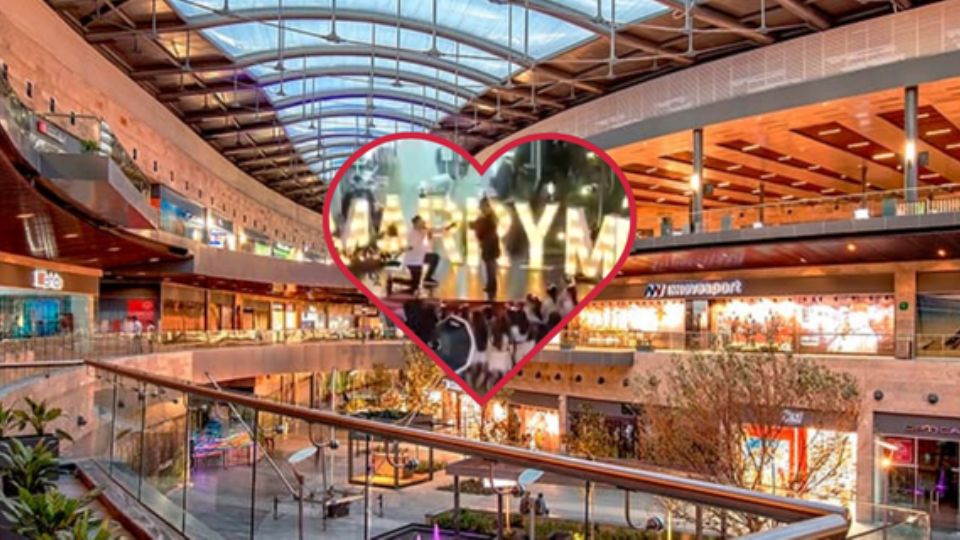 A través de la plataforma TikTok se viralizó un emotivo video en el que un joven le propuso matrimonio a su prometida en el centro comercial Paseo La Fe, de San Nicolás de los Garza.