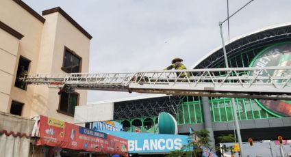 Se incendia la habitación de un hotel en el centro de Monterrey