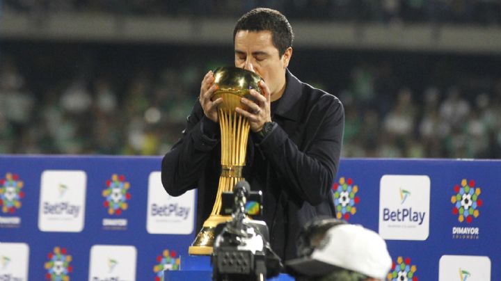 Atlético Nacional da por cerrada la etapa de Efraín Juárez y busca nuevo entrenador