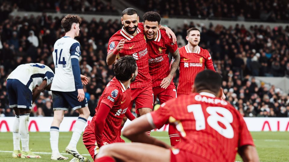 Salah brilla con dos goles y dos asistencias en la goleada del Liverpool al Tottenham