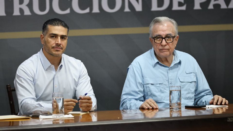 Secretario de Seguridad y Protección Ciudadana de México y el gobernador de Sinaloa
