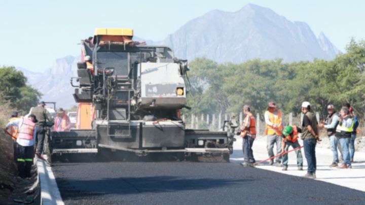 Intensifican trabajos de obras pendientes en Monterrey