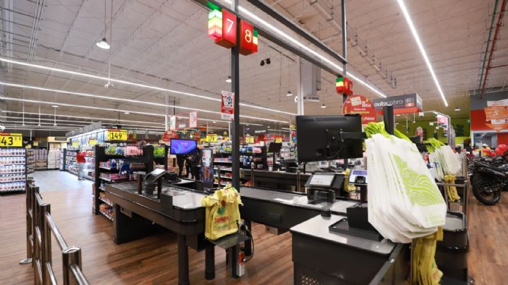 Soriana Híper Los Cavazos abre sus puertas en Santiago