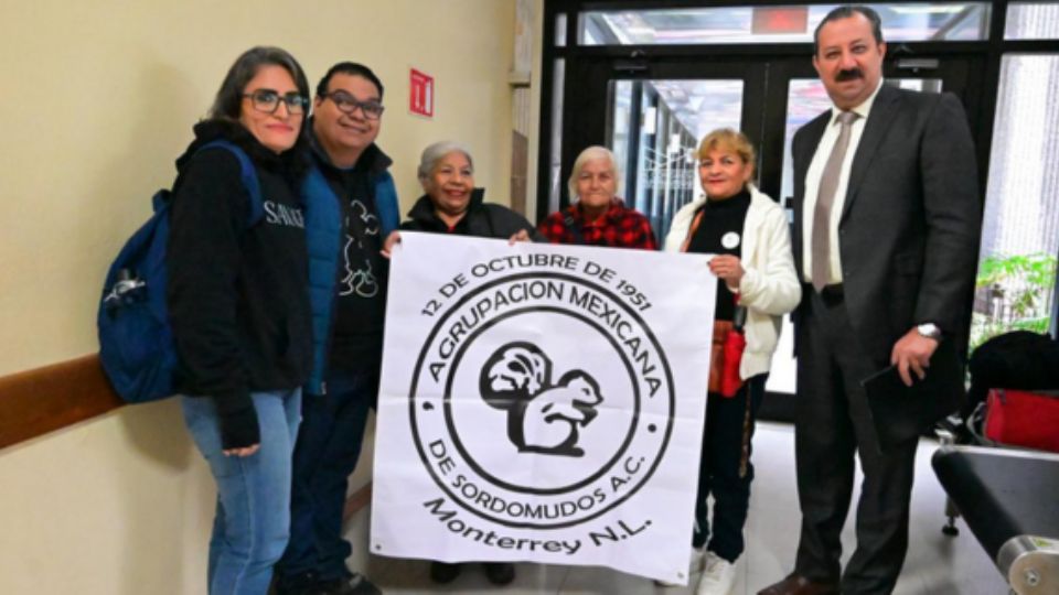 Diversas organizaciones civiles respaldaron la iniciativa del diputado José Luis Garza (MC) en su elaboración y al ser presentada.