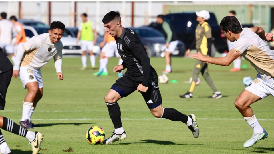 Tigres goleó al Atlético La Paz en partido amistoso