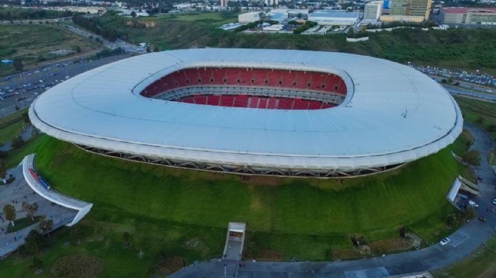 Chivas sancionado: Veto de estadio y multa económica por incidentes en el Akron