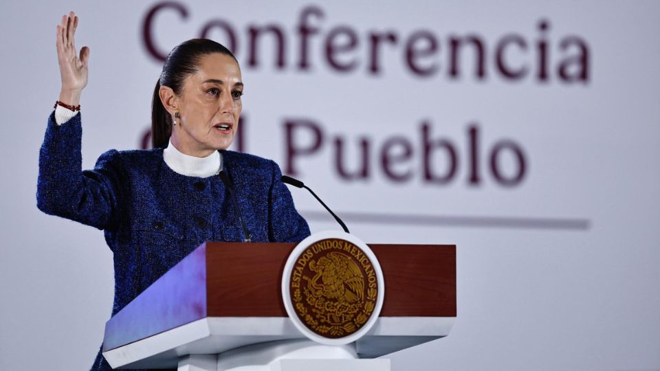 Claudia Sheinbaum, habla en una rueda de prensa este viernes | EFE/ Sásehanka Gutiérrez