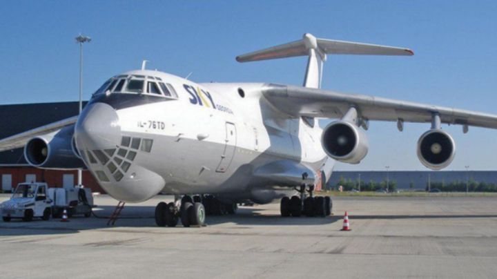 Rusia informa que Asad abandonó Siria