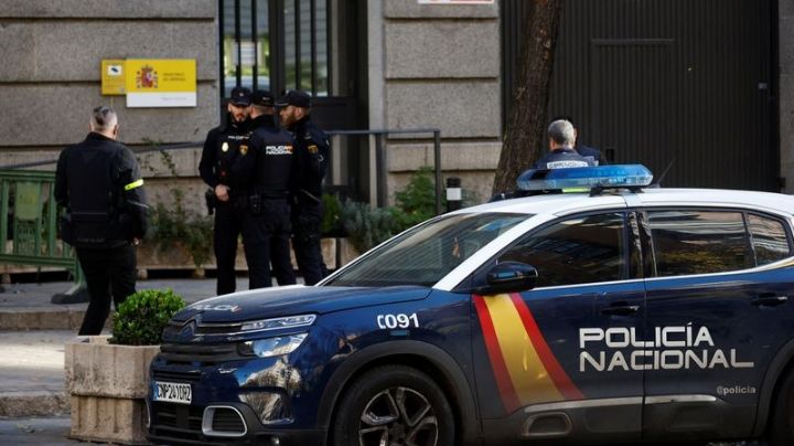 Abuelita fallece de hambre y sed; su hijo que la cuidaba, murió días antes en España