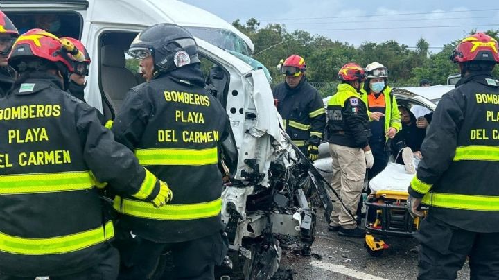 Cinco turistas argentinos mueren en accidente vial en Cancún