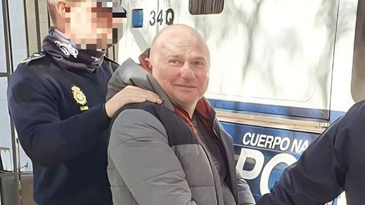 Suma 34 arrestos; acude a restaurantes y finge infartos para no pagar en España