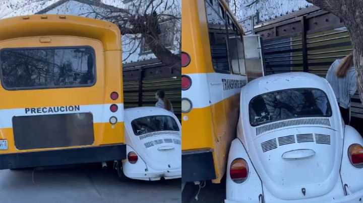 Transporte escolar se estrella contra casa en Monterrey