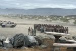 Desaparecen 7 soldados tras ser arrastrados por el mar en Baja California