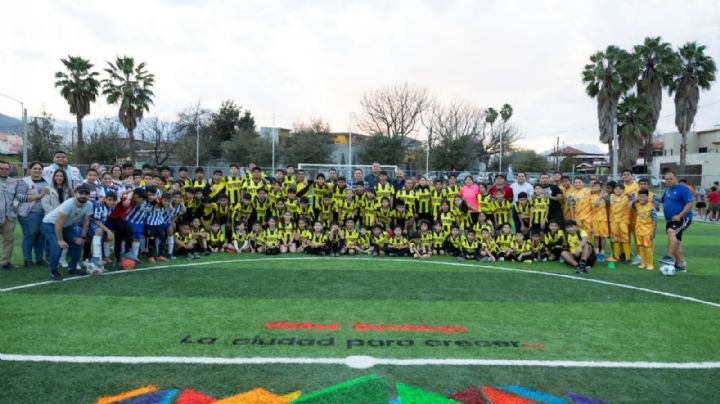 Reinauguran canchas de Fut 7 en colonia Riveras del Río, Guadalupe