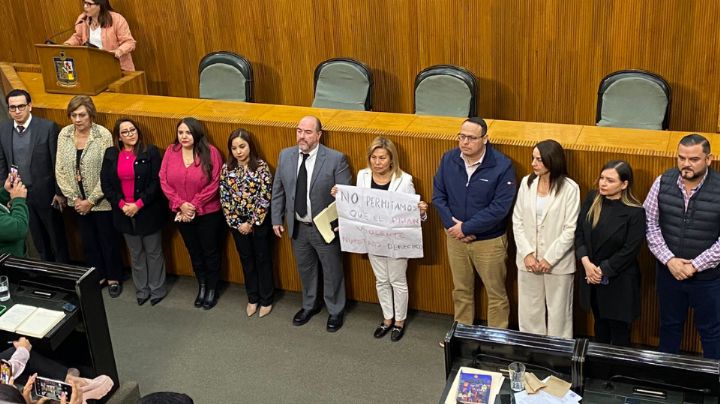 Pérez Bernal y Rosaura Guerra ocupan curules sin toma de protesta de por medio