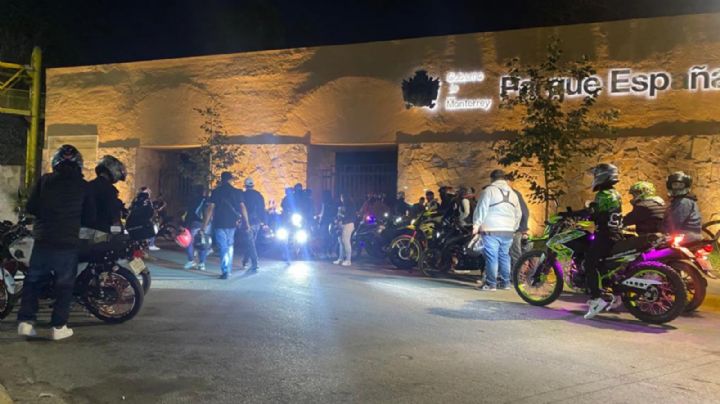 Siguen las rodadas nocturnas en Monterrey; bikers cuentan su experiencia