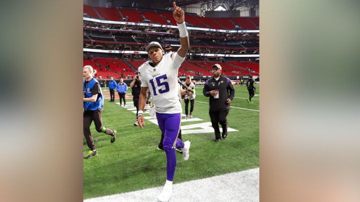 NFL: 49ers contratan a Josh Dobbs, ex 'quarterback' de Vikings, para la temporada 2024