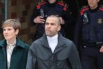 Dani Alves sale de cárcel tras pagar fianza de 1 millón de euros