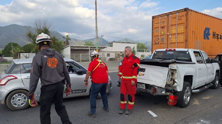 Carambola con tráiler deja 2 lesionados en la Carretera Nacional