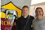 Rayados: 'Tato' Noriega visita Europa en busca de aprendizaje y posibles fichajes