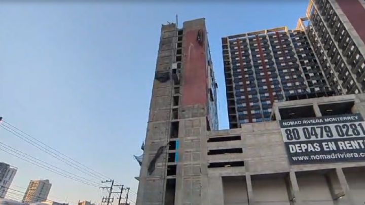 Muere albañil al caer de un andamio colgante en construcción del centro de Monterrey