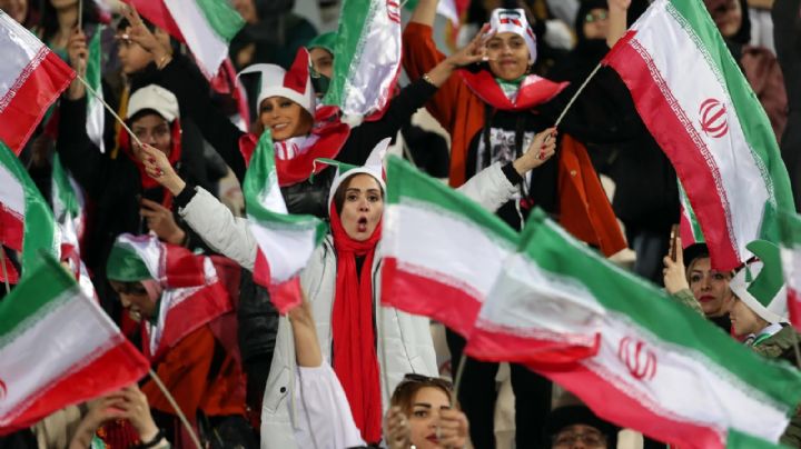 Irán prohíbe nuevamente la presencia de mujeres en estadio de Tabriz