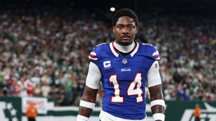 NFL: Stefon Diggs deja a los Bills y llega a los Texans