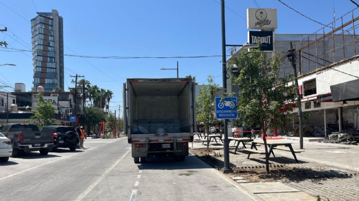 Tras remodelación, proveedores y clientes sufren al transitar por Centrito Valle