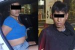 Cae pareja que entregaba droga en moto con placas 'colgadas' en Monterrey