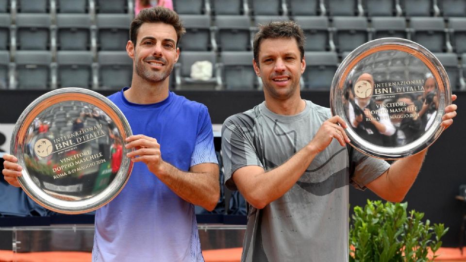 Marcel Granollers y Horacio Zeballos festejando el Masters 1000 de Roma.