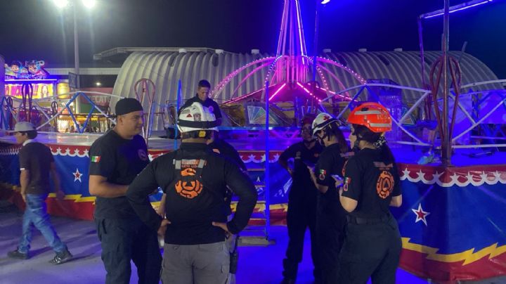 Rescatan a 30 personas tras falla en juego mecánico de la Expo Feria Guadalupe