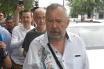 Mauricio Fernández acude a votar; asegura que lleva 60% de ventaja