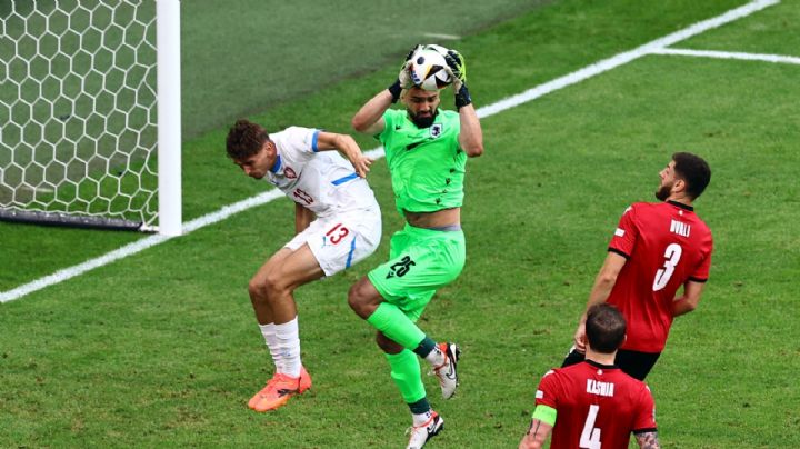 Mamardashvili salva a Georgia y consigue un valioso empate ante la República Checa