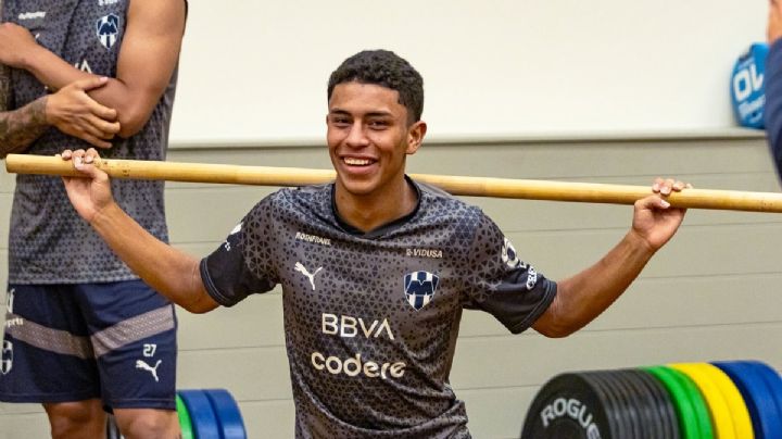 Johan Rojas comienza a cumplir sus sueños en Rayados